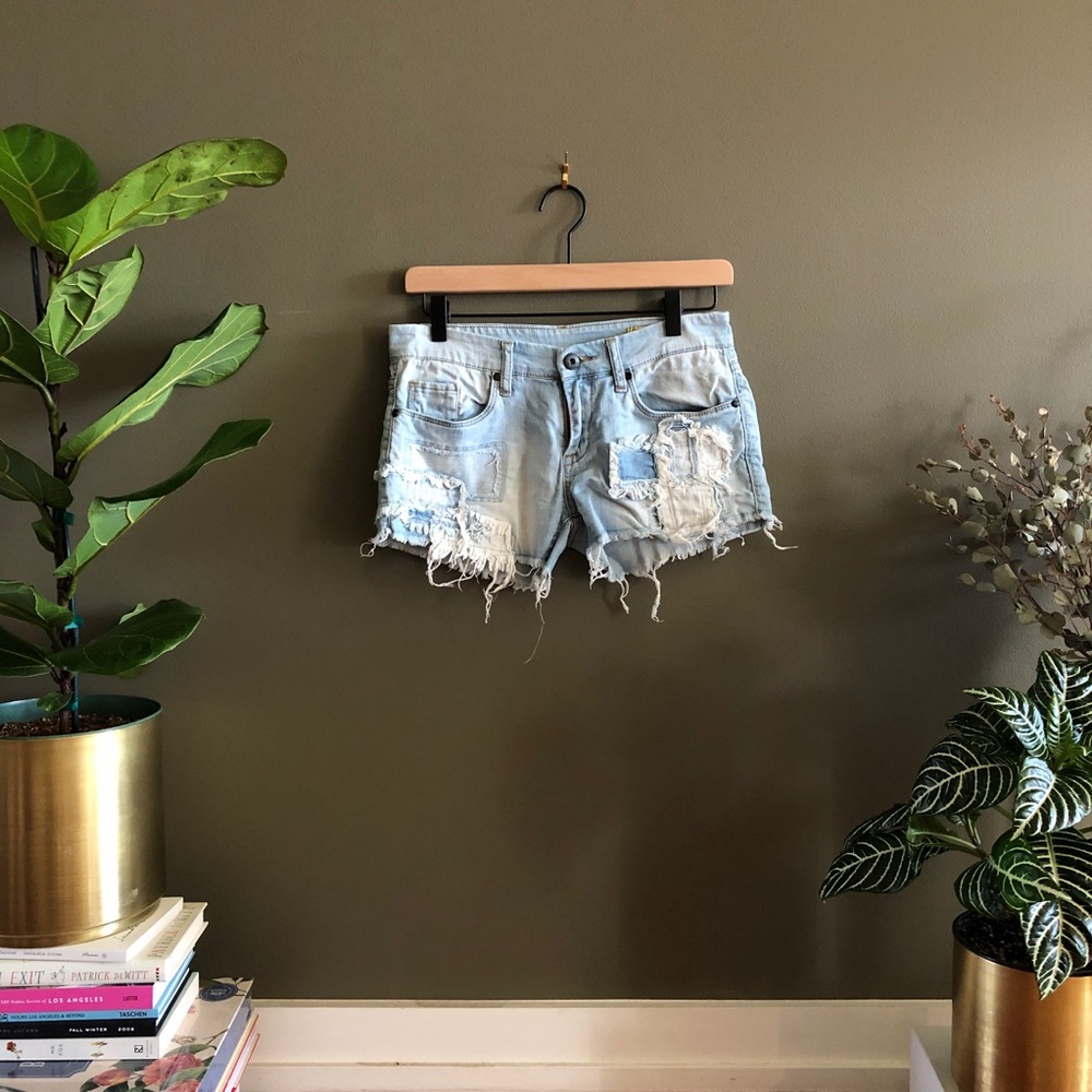 Blank NYC Bleach Wash Distressed Denim Jean Shorts